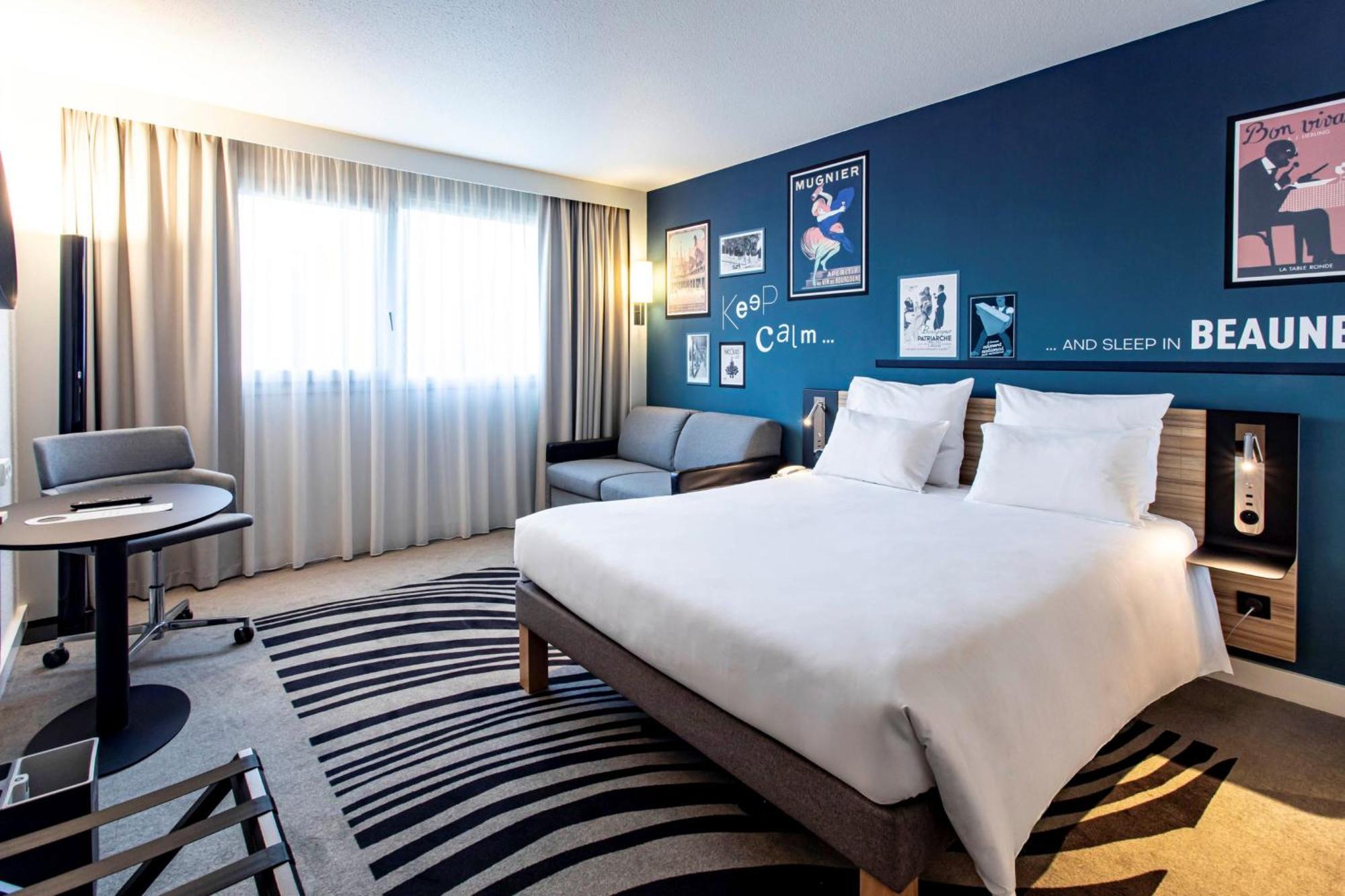Novotel Hotel 4*