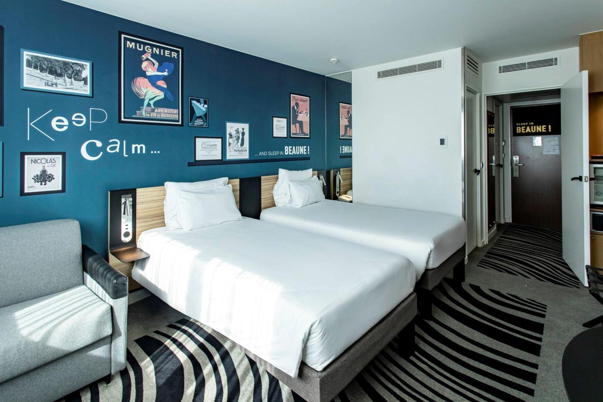 Novotel 4*